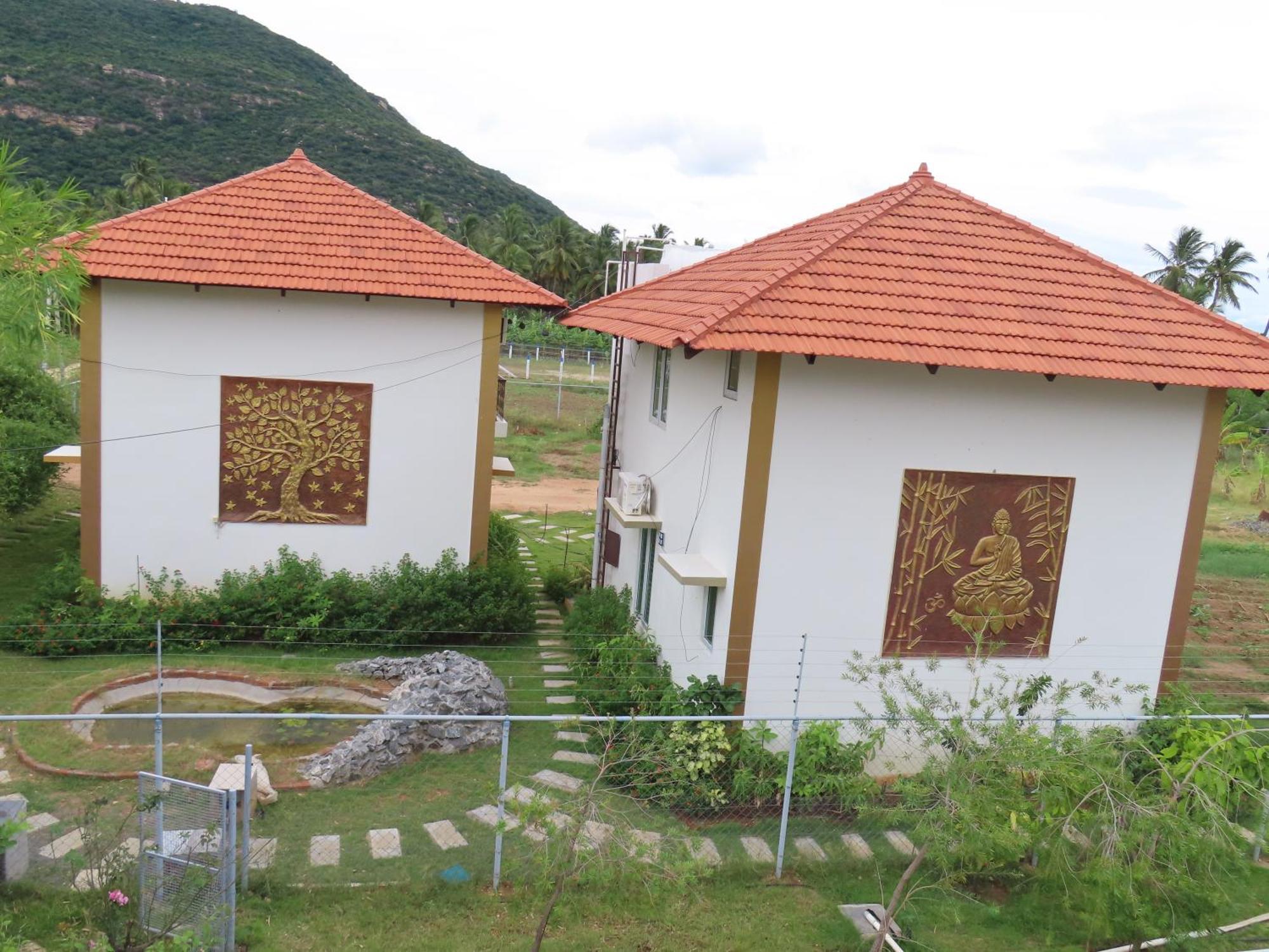 Misty Hills Retreat Hotel Coimbatore Exterior foto
